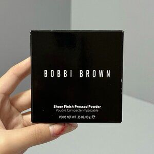 Bobbi Brown Feather Soft Pressed Powder Women's